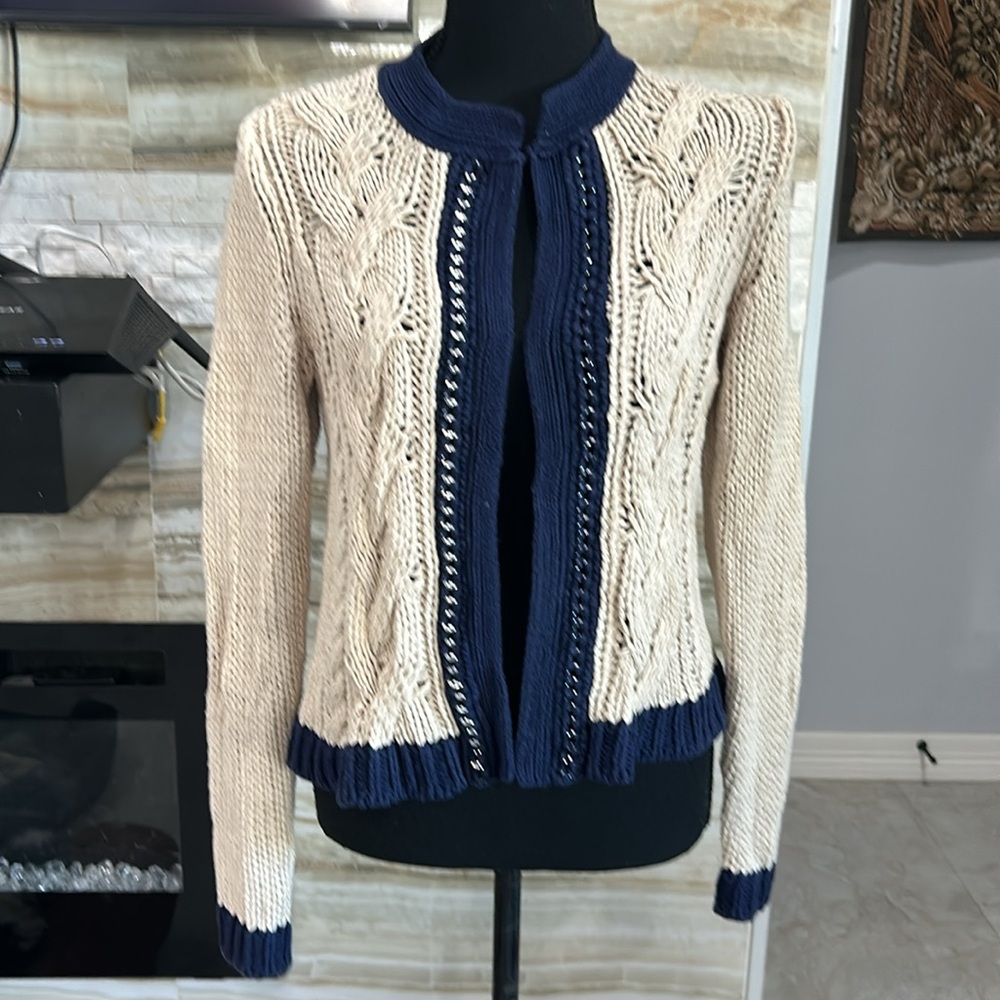 Chicos Cardigan Bisquit Navy Chunky One Hook Closure Gold Chain. Size 0 (803)